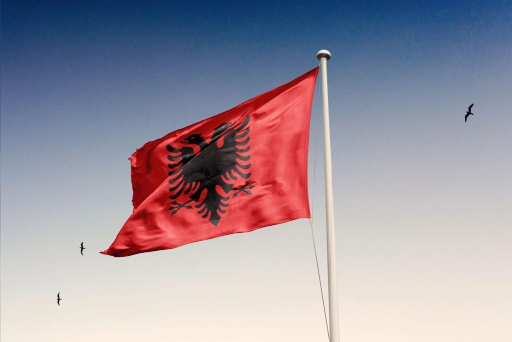 Shqipëria hap katër kapituj të tjerë të negociatave me BE