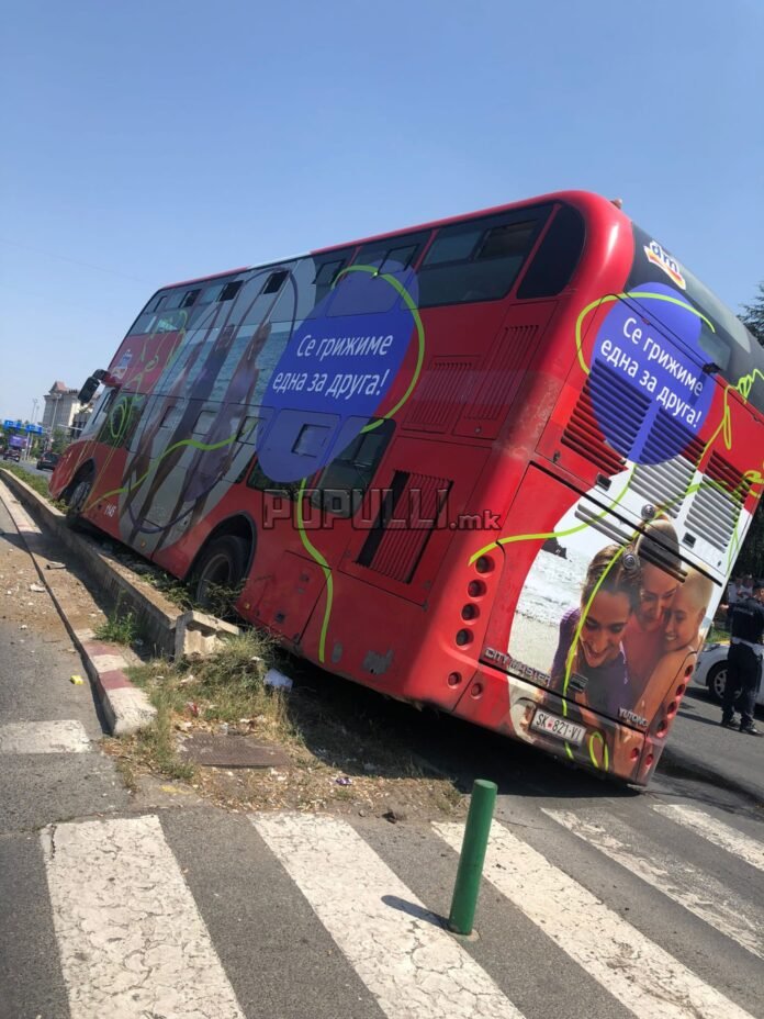 autobus aksident
