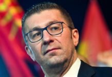Mickoski: Ministrat e BDI-së nuk deshën ta zgjidhnin problemin e provimit të jurisprudencës