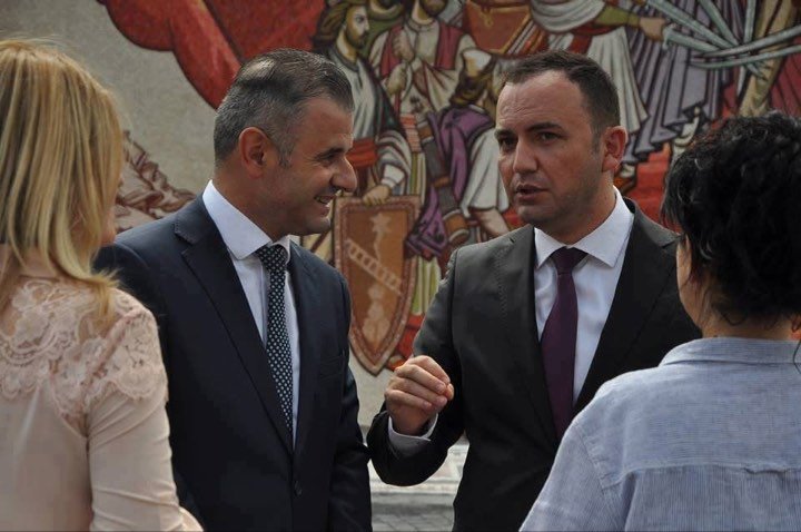 Visari as Kontratën as Agjendën e gjelbërt nuk e realizoj e tash pas 8 viteve a do e realizon 8 milion Euro investim apo vetëm premtim parazgjedhor