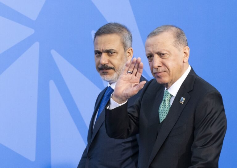Erdogan: Nuk kam ndërmend të kandidoj përsëri për president FIDAN në vend të ERDOGANIT
