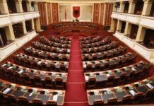 Bojkoti i PD-së lë në hije punimet e Kuvendit: 24 pika në axhendë, në pritje edhe vlerësimi i institucioneve të pavarura