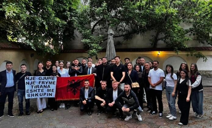 Meidani  Ndalimi dhe intimidimi i studentëve shqiptarë prek frymën europiane të rajonit