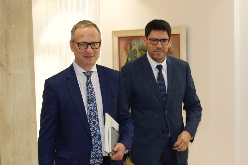 Ferati Wahl  Fokus te dialogu ndërmjet bashkësive dhe parandalimi i dhu nës