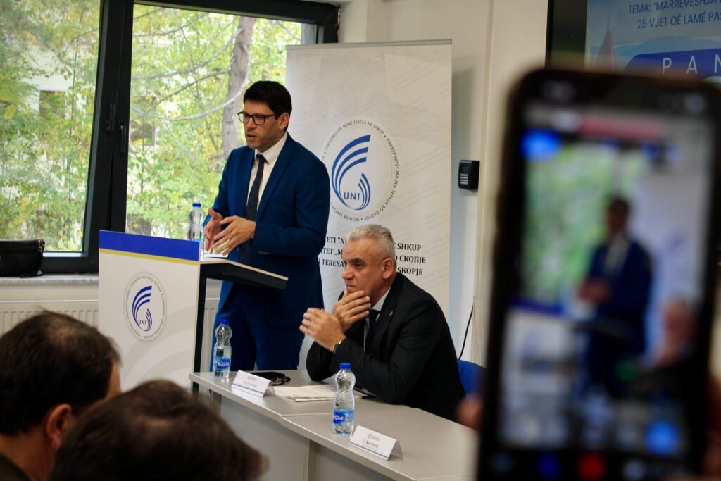 Ministri Ferati mori pjesë në panelin e diskutimit me temë  Marrëveshja e Ohrit dhe brezi që nuk pret  25 vjet që lamë pas  25 vjet që kemi përpara 